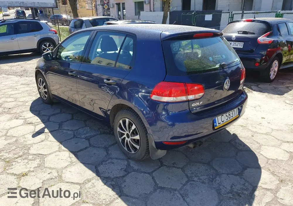 VOLKSWAGEN Golf 1.4 TSI Trendline
