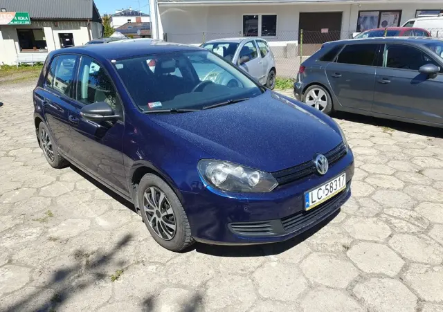 VOLKSWAGEN Golf 1.4 TSI Trendline