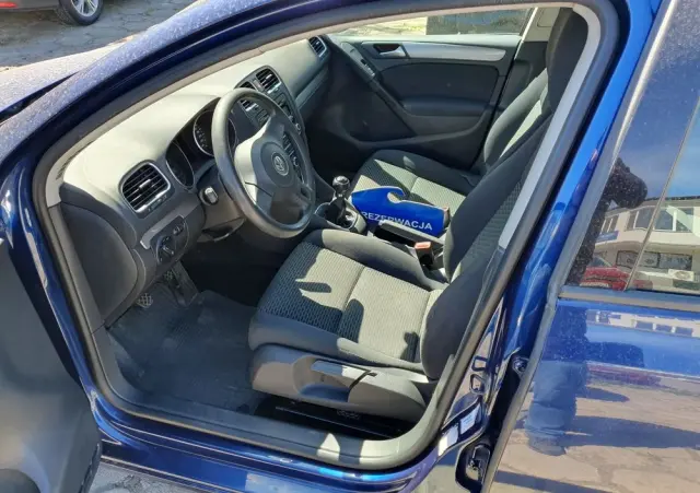 VOLKSWAGEN Golf 1.4 TSI Trendline