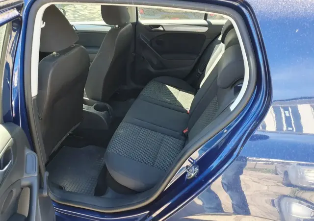 VOLKSWAGEN Golf 1.4 TSI Trendline