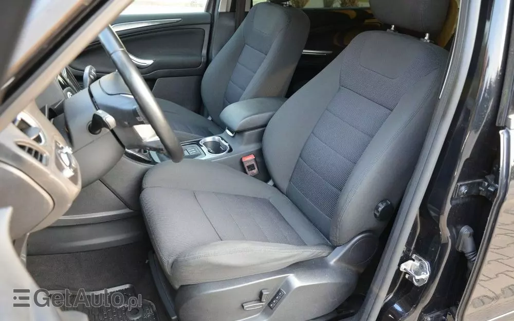 FORD S-Max 2.0 TDCi DPF Titanium X