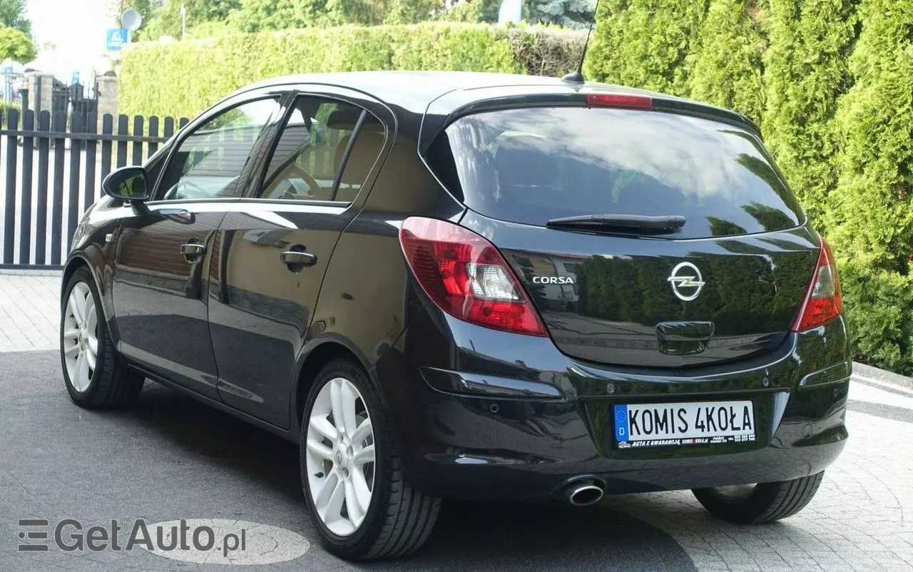 OPEL Corsa 
