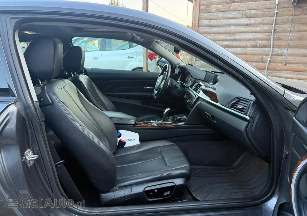 BMW Seria 4 428i xDrive Sport-Aut
