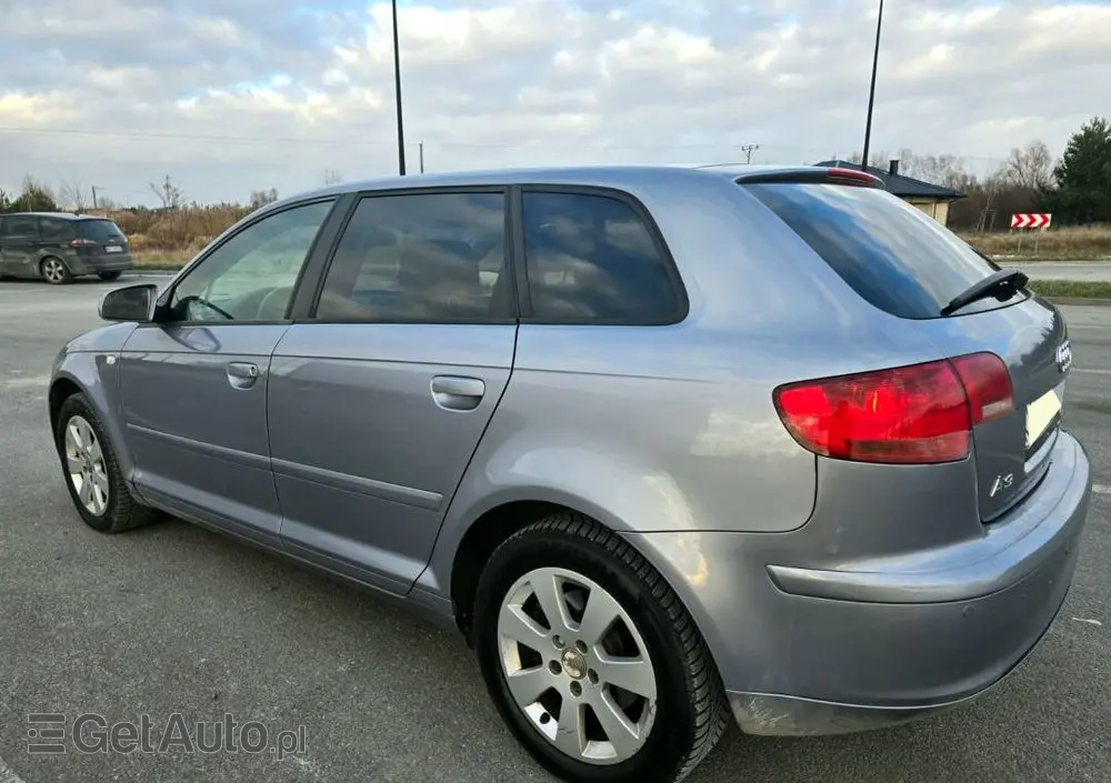 AUDI A3 Sportback 2.0 TDI quattro Attraction