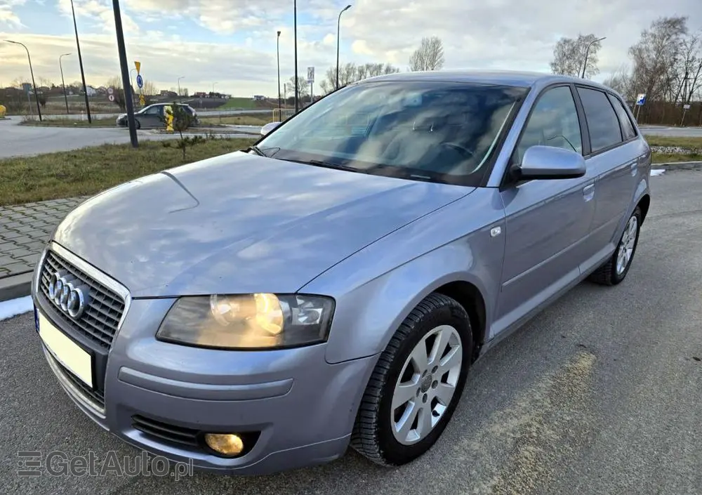 AUDI A3 Sportback 2.0 TDI quattro Attraction
