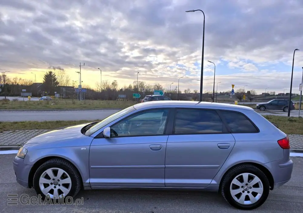 AUDI A3 Sportback 2.0 TDI quattro Attraction
