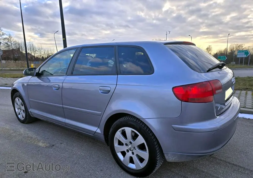 AUDI A3 Sportback 2.0 TDI quattro Attraction