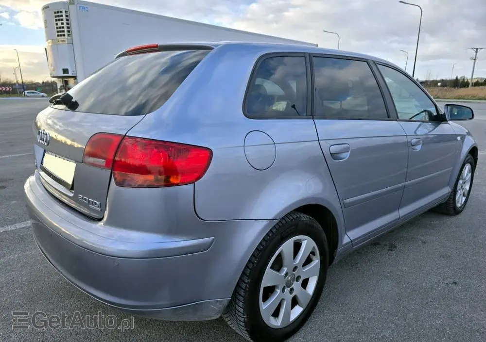 AUDI A3 Sportback 2.0 TDI quattro Attraction