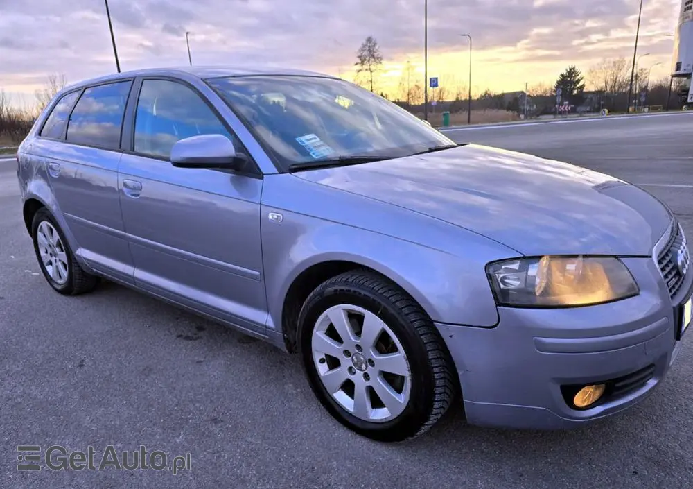 AUDI A3 Sportback 2.0 TDI quattro Attraction