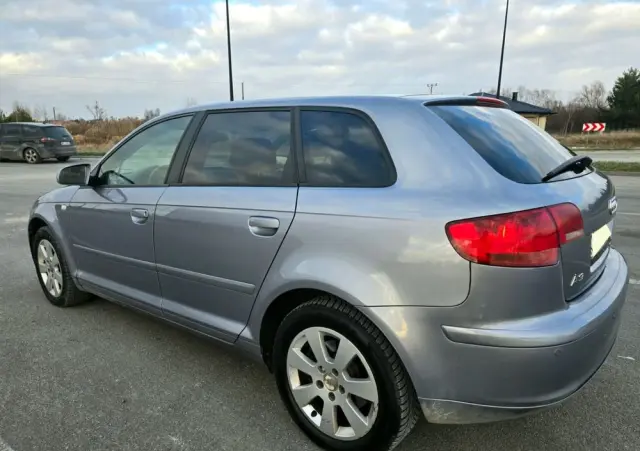 AUDI A3 Sportback 2.0 TDI quattro Attraction