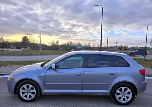 AUDI A3 Sportback 2.0 TDI quattro Attraction