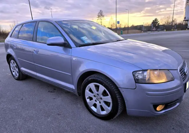 AUDI A3 Sportback 2.0 TDI quattro Attraction