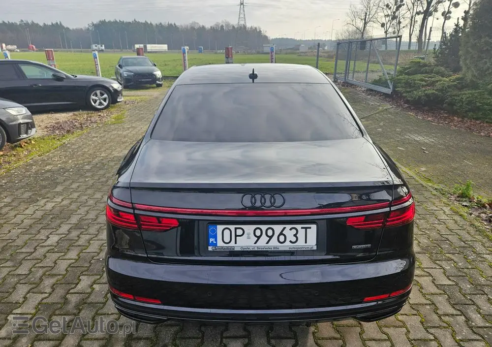 AUDI A8 50 TDI quattro tiptronic