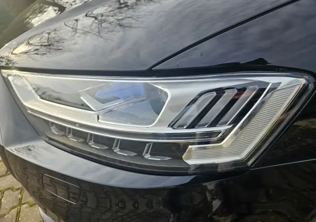 AUDI A8 50 TDI quattro tiptronic