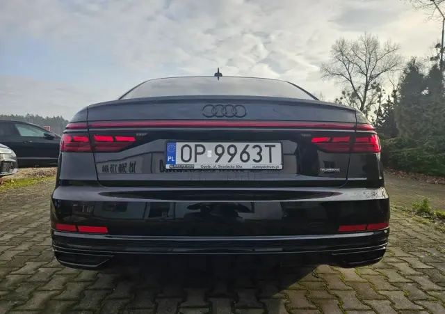 AUDI A8 50 TDI quattro tiptronic