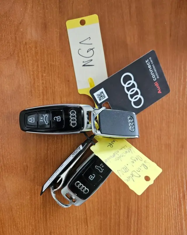 AUDI A8 50 TDI quattro tiptronic