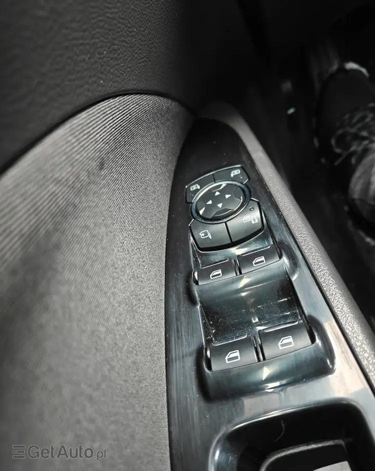 FORD Mondeo 1.5 EcoBoost Titanium