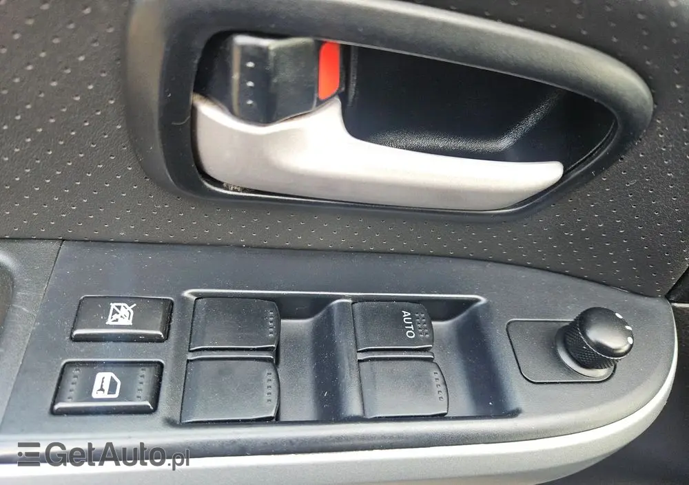 SUZUKI Grand Vitara 1.9 DDiS De luxe