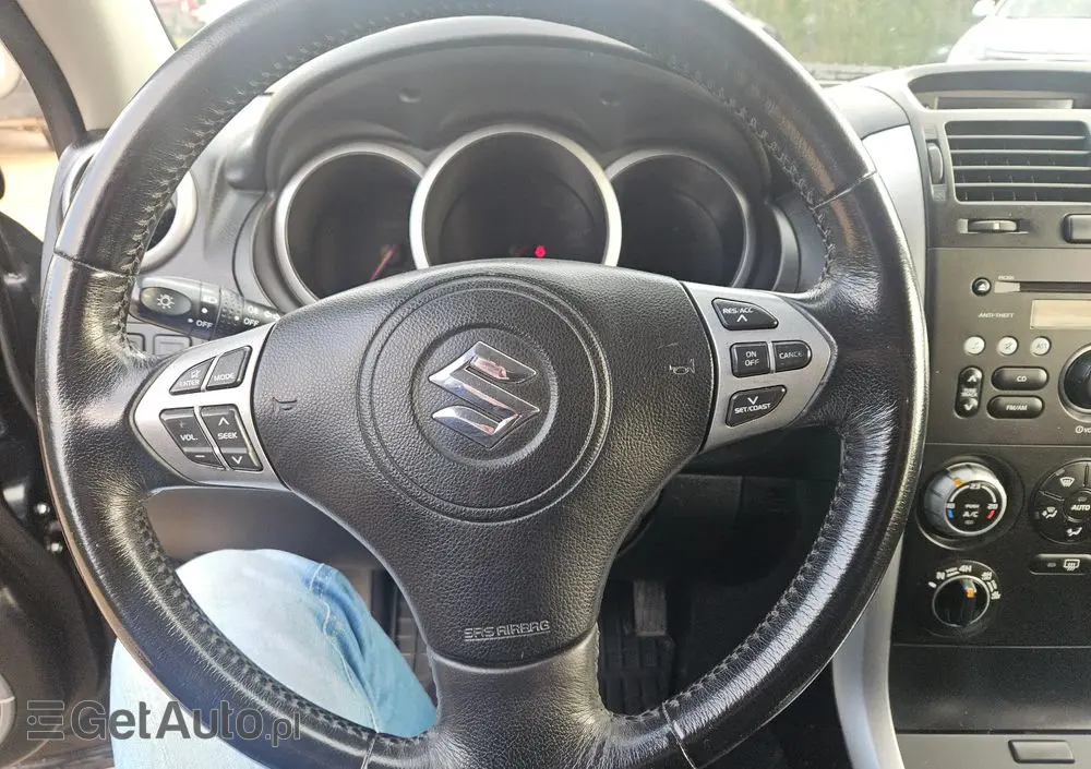 SUZUKI Grand Vitara 1.9 DDiS De luxe