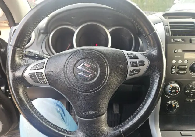 SUZUKI Grand Vitara 1.9 DDiS De luxe