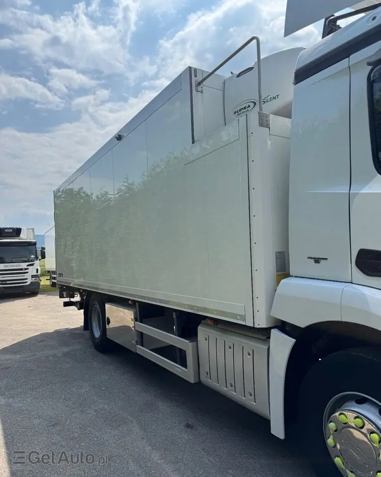 MERCEDES-BENZ ANTOS /1830/E 6/Chłodnia +Winda /18 Palet / Niski Przebieg122 Tys Km! 