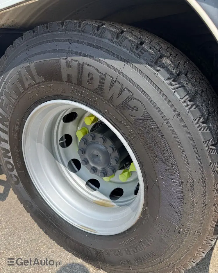 MERCEDES-BENZ ANTOS /1830/E 6/Chłodnia +Winda /18 Palet / Niski Przebieg122 Tys Km! 