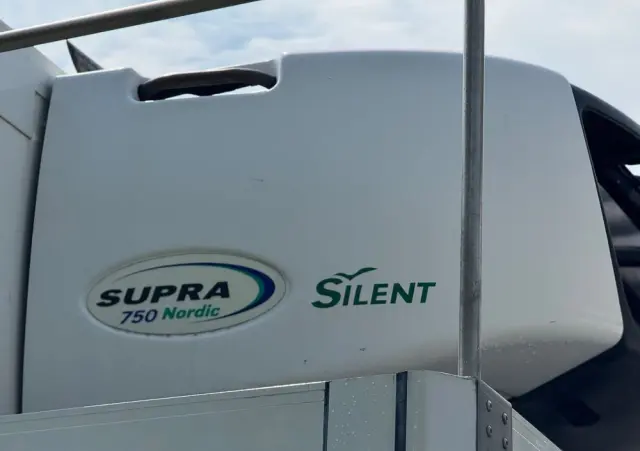 MERCEDES-BENZ ANTOS /1830/E 6/Chłodnia +Winda /18 Palet / Niski Przebieg122 Tys Km! 