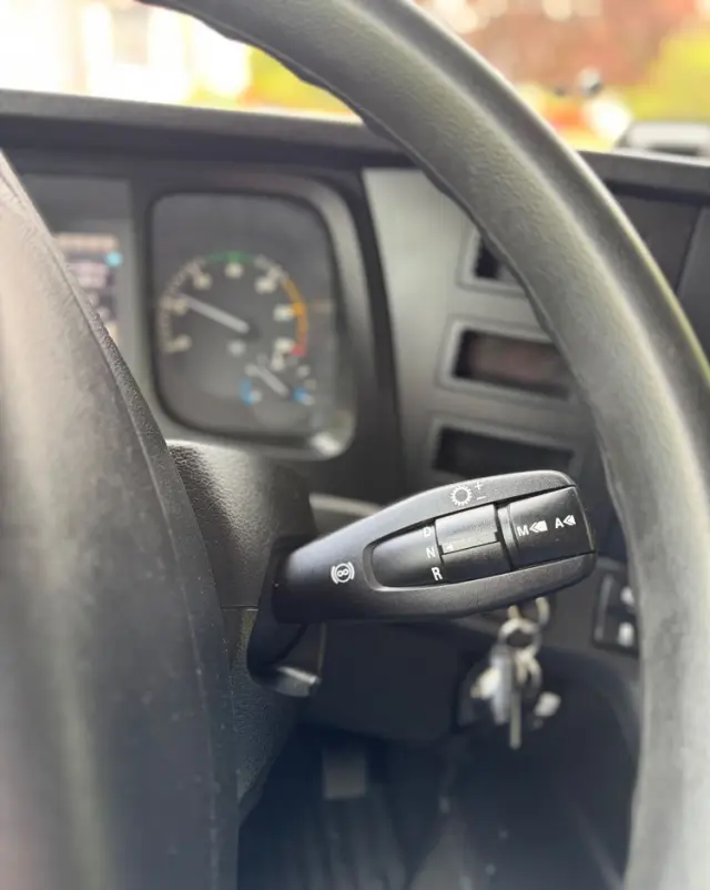 MERCEDES-BENZ ANTOS /1830/E 6/Chłodnia +Winda /18 Palet / Niski Przebieg122 Tys Km! 