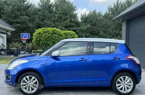 SUZUKI Swift 
