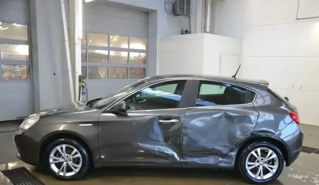 ALFA ROMEO Giulietta 