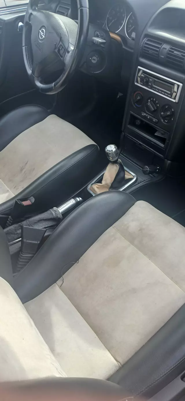OPEL Bertona 
