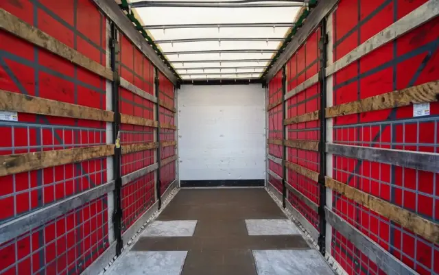 VOLVO FH 460 / ZESTAW TANDEM / 120 M3 / PRZEJAZDOWY / I-SAVE / KLIMA POSTOJOWA / OŚ PODNOSZONA SKRĘTNA / WIELTON / PLANDEKA ZBROJONA 