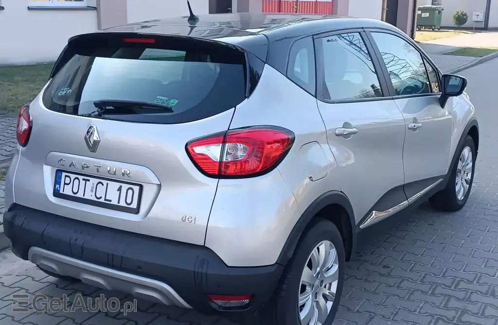 RENAULT Captur 
