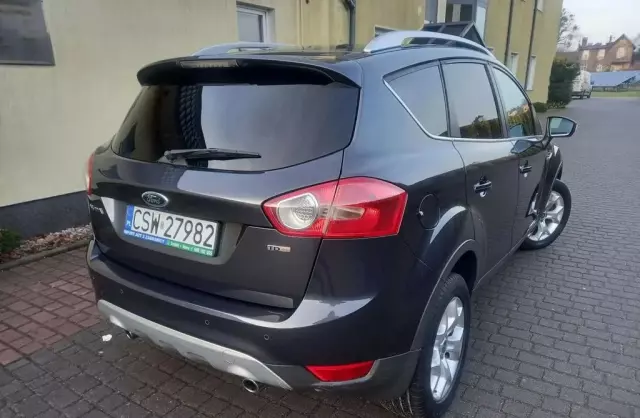 FORD Kuga 