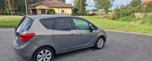 OPEL Meriva 