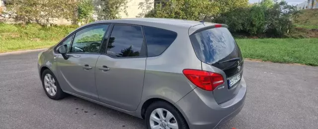 OPEL Meriva 