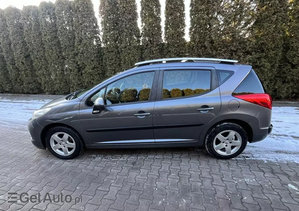 PEUGEOT 207 
