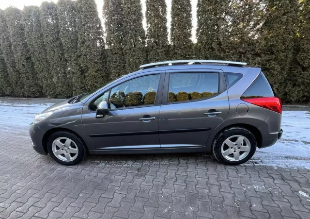 PEUGEOT 207 