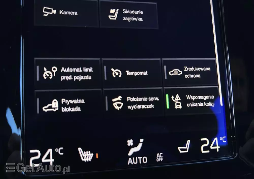 VOLVO V90 D4 Momentum Pro