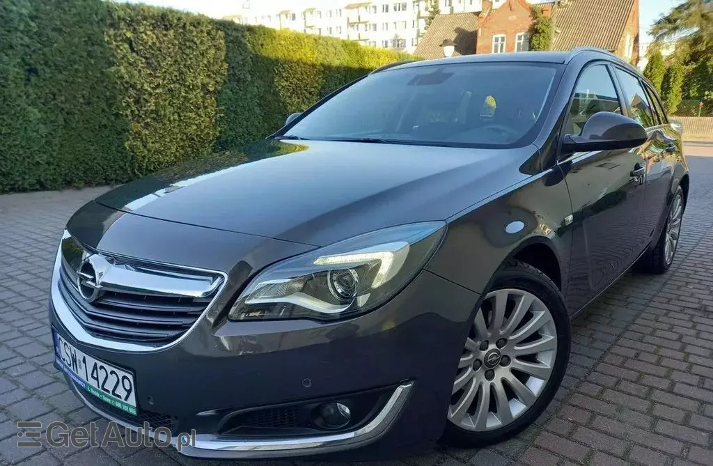 OPEL Insignia 
