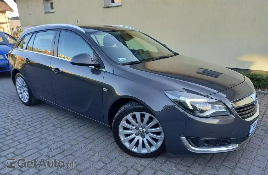 OPEL Insignia 