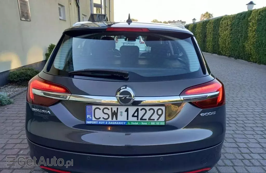 OPEL Insignia 