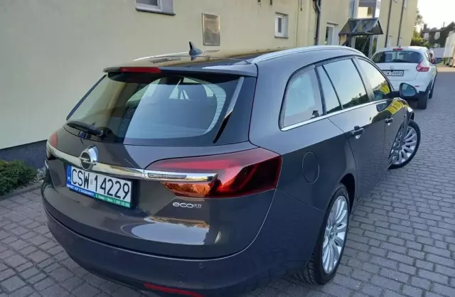 OPEL Insignia 