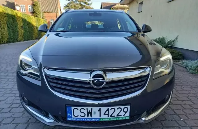 OPEL Insignia 