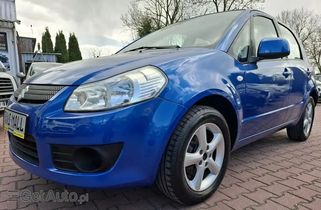 SUZUKI SX4 