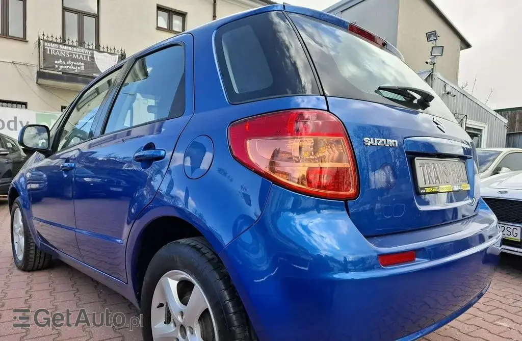 SUZUKI SX4 