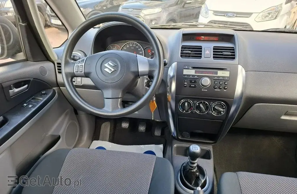 SUZUKI SX4 