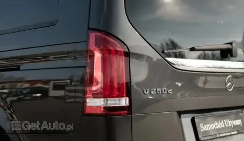 MERCEDES-BENZ Klasa V 