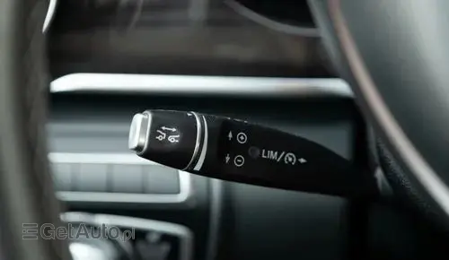 MERCEDES-BENZ Klasa V 