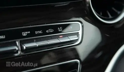 MERCEDES-BENZ Klasa V 